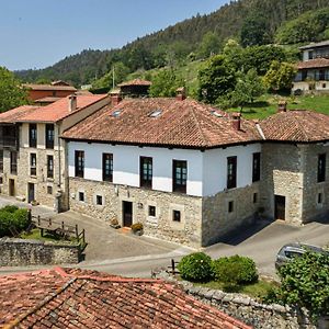 La Casona De Tresgrandas